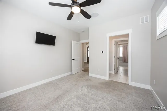 $839,900 | 449 Tyler Drive, Troy, IL 62294