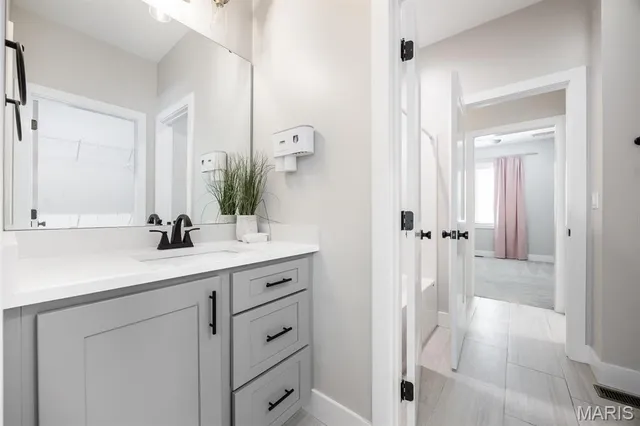 $839,900 | 449 Tyler Drive, Troy, IL 62294