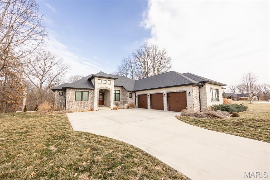 449 Tyler Drive Troy, IL 62294 - Photo 4 of 12