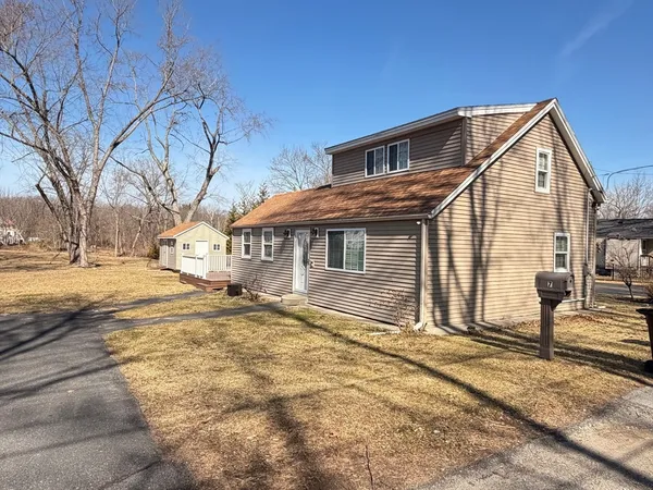 $3,500 | 7 Southbridge St Court, Auburn, MA 01501