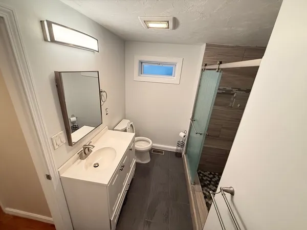 $3,500 | 7 Southbridge St Court, Auburn, MA 01501