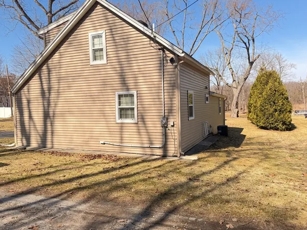 $3,500 | 7 Southbridge St Court, Auburn, MA 01501