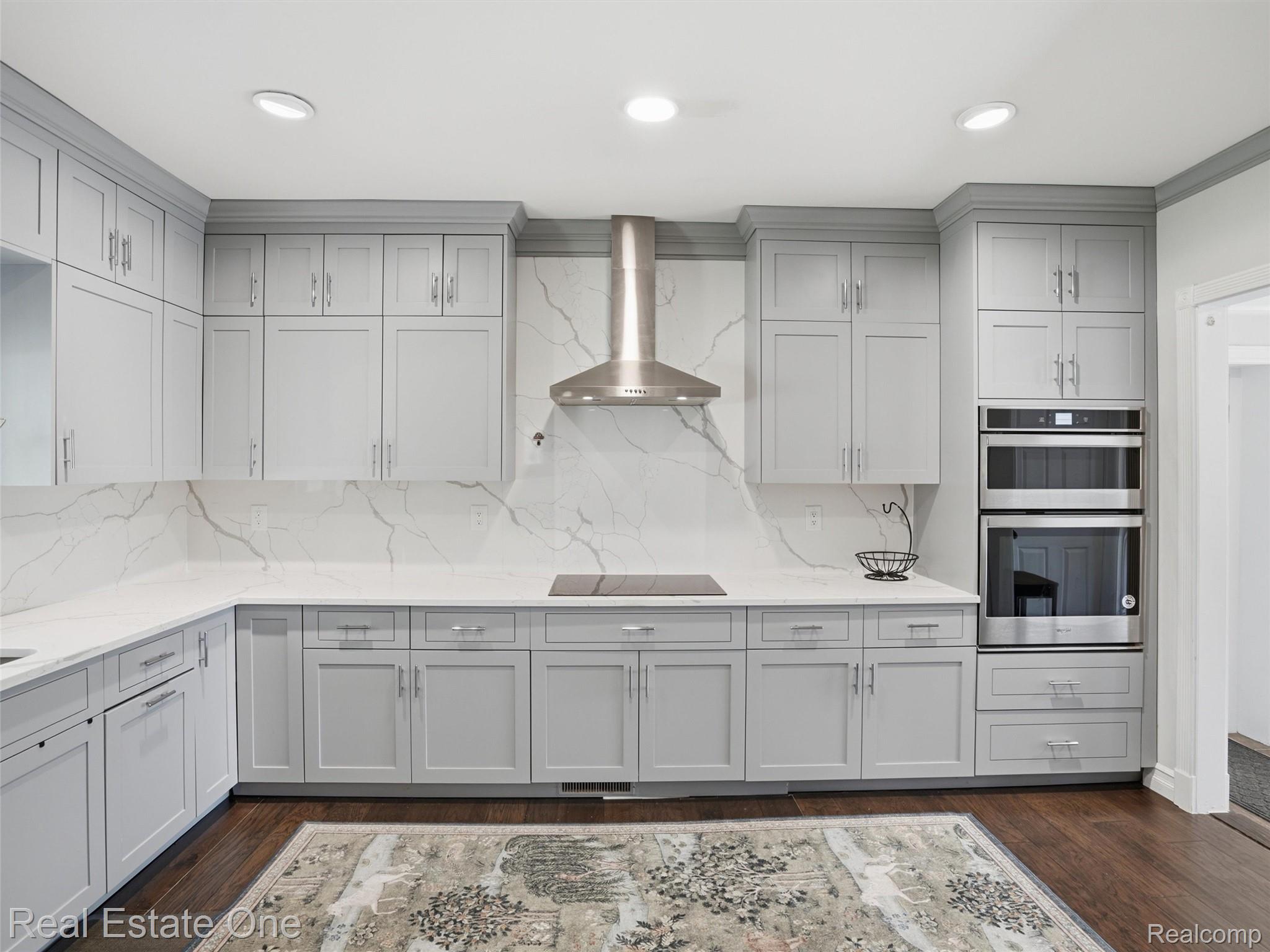 879 North Hacker Road Howell, MI 48843 - Photo 29 of 54 32-DSC02818 2.jpg
