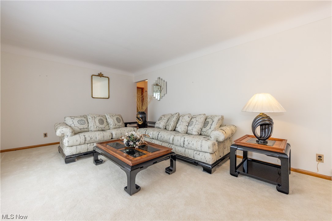 1250 Lander Road Cleveland, OH 44124 - Photo 2 of 35