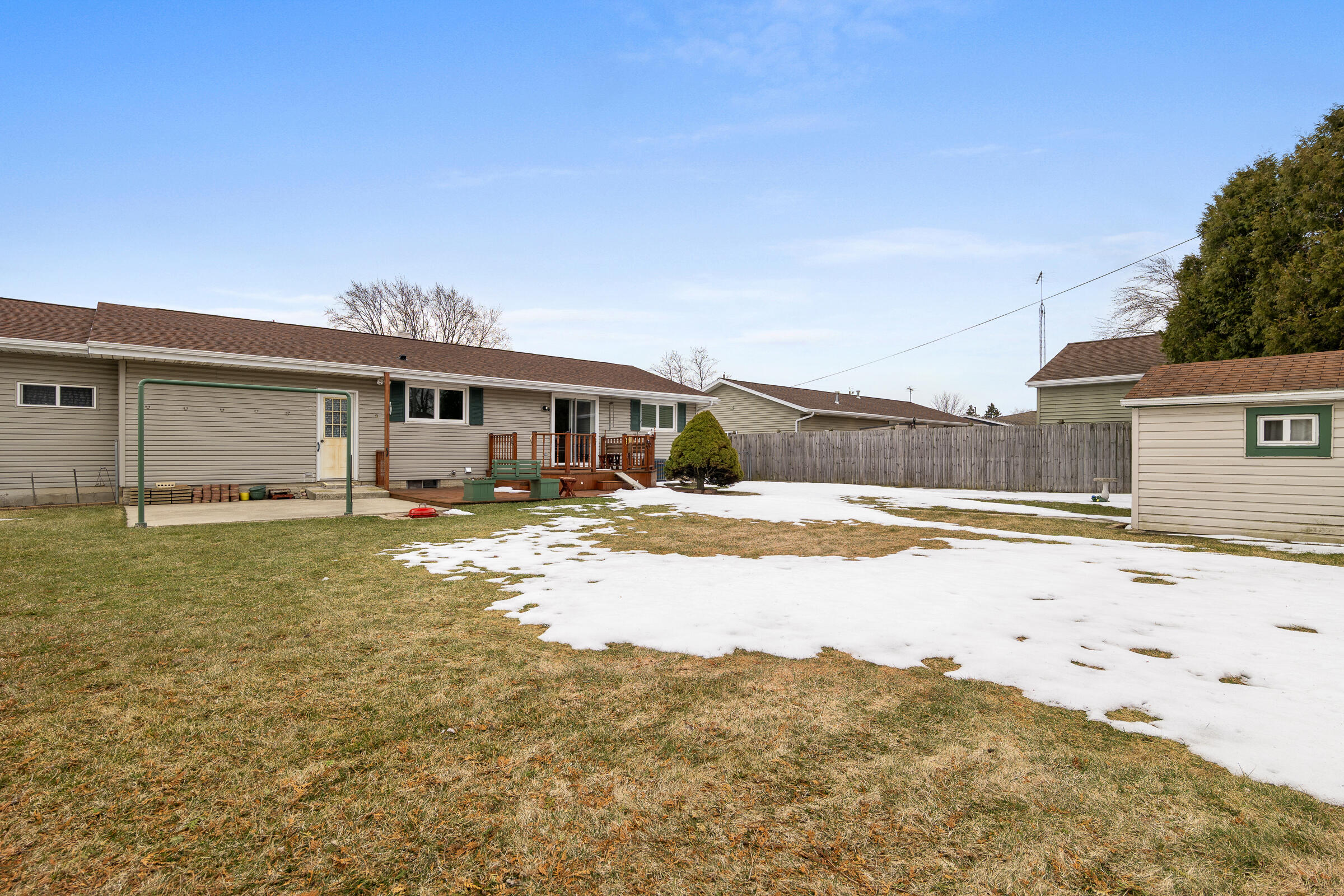 1702 South 25th Street Manitowoc, WI 54220 - Photo 30 of 35 1702S25thSt-31