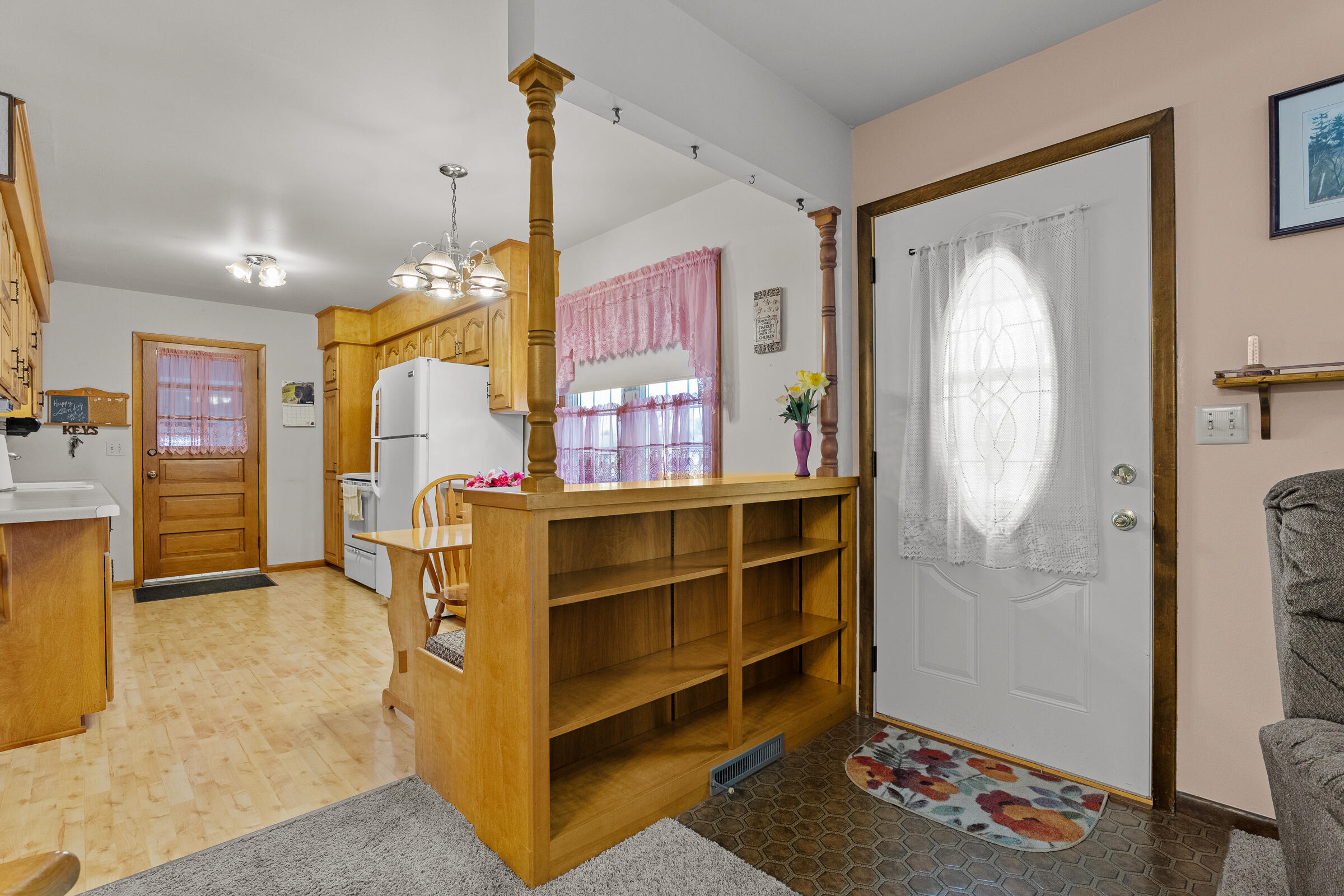 1702 South 25th Street Manitowoc, WI 54220 - Photo 3 of 35 1702S25thSt-4