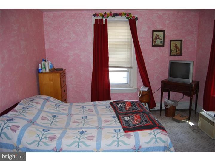 1224 Egypt Road Oaks, PA 19460 - Photo 12 of 14 Bedroom - Main