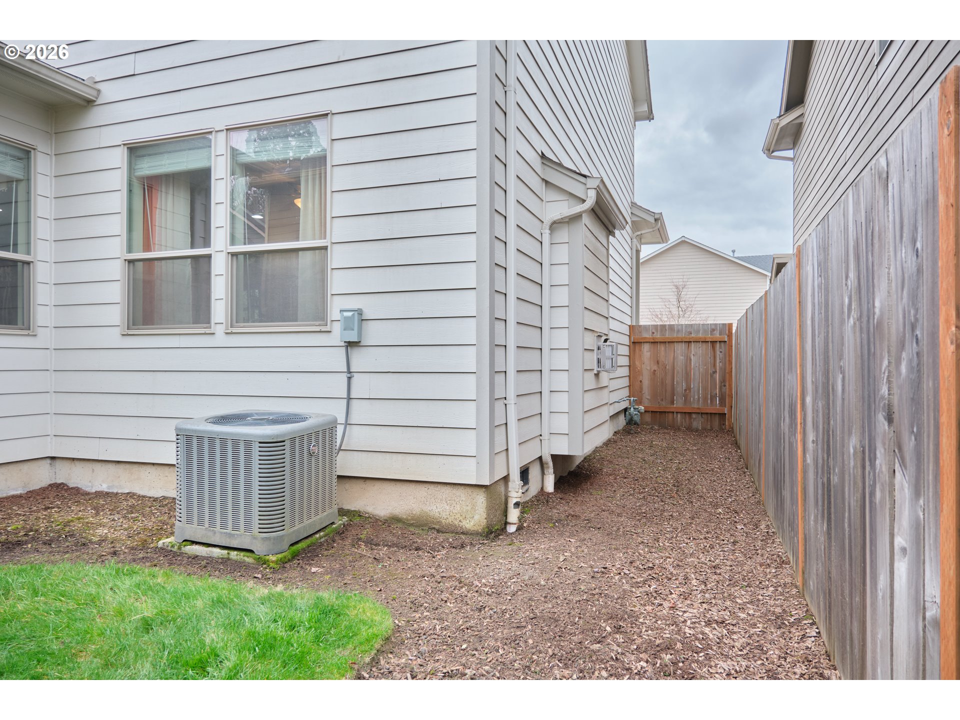 1168 Taurus Loop Northeast Keizer, OR 97303 - Photo 24 of 30 a view of a back yard of the house