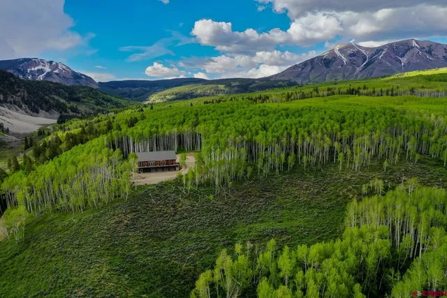 $2,000,000 | 3750 County Road 737, Gunnison, CO 81230