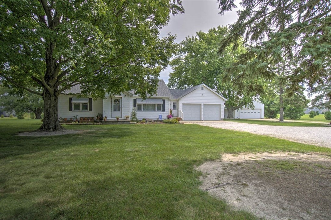3484 Long Creek Road Decatur, IL 62521 - Photo 8 of 31 Gallery Image 8