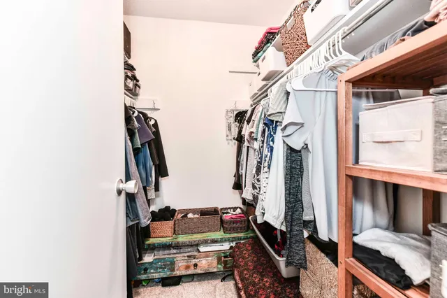 $3,000 | 1300 Army Navy Drive, Unit 817, Arlington, VA 22202