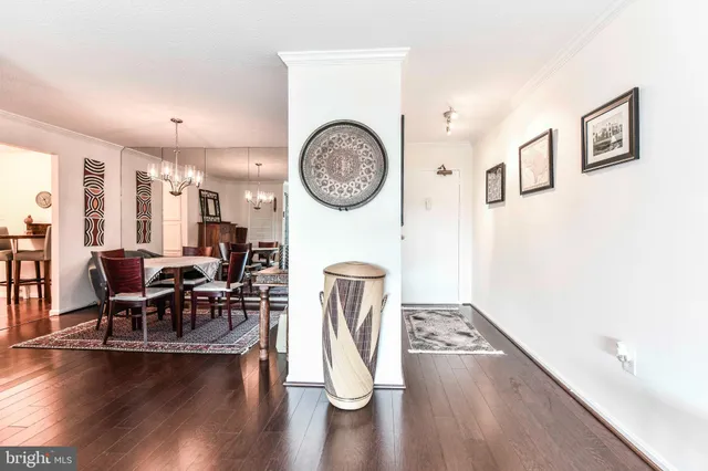 $3,000 | 1300 Army Navy Drive, Unit 817, Arlington, VA 22202