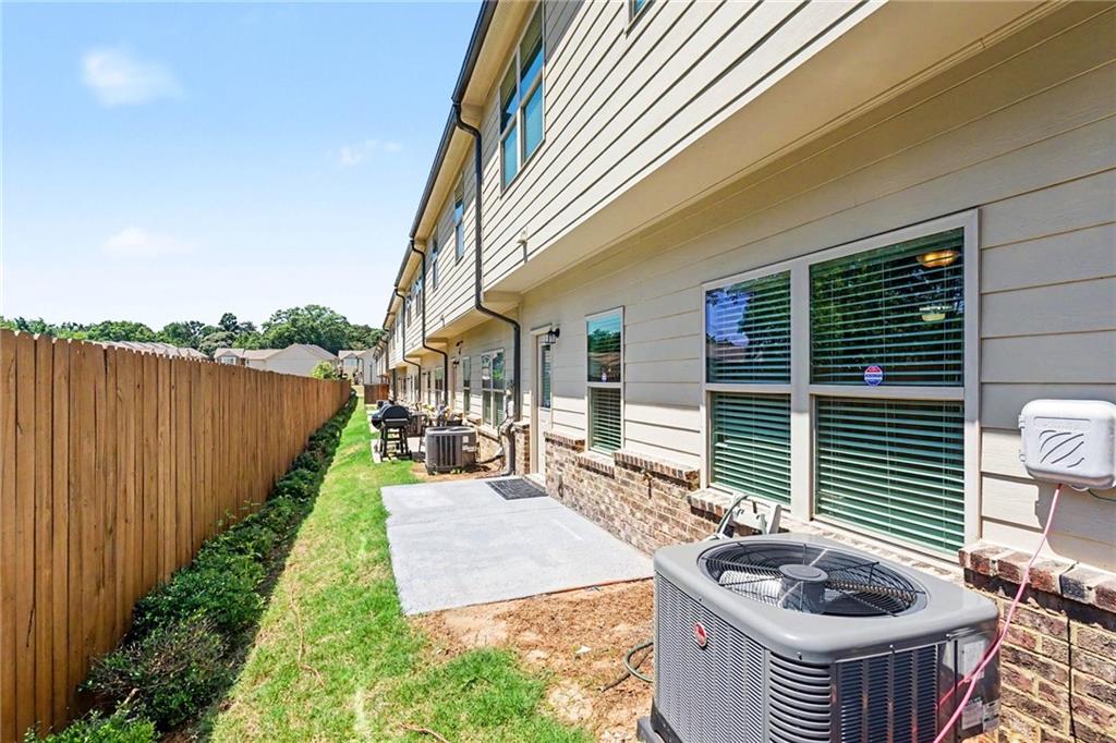 181 Dewey Road Lilburn, GA 30047 - Photo 25 of 28