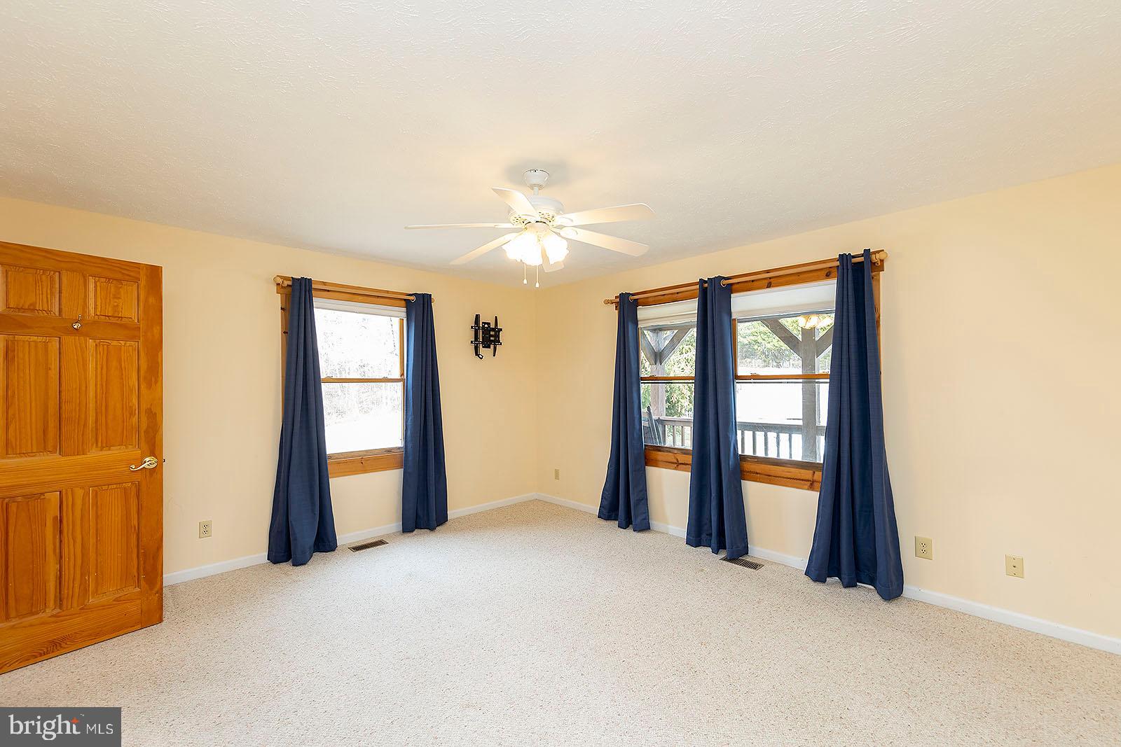 115 Lonesome Flats Road Front Royal, VA 22630 - Photo 14 of 55 Gallery Image 14