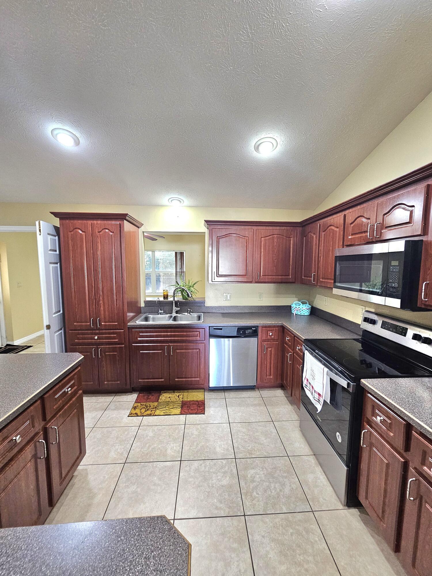 1514 Summer Road Lake Placid, FL 33852 - Photo 14 of 52 20251202_155241