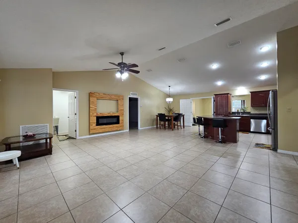 $379,000 | 1514 Summer Road, Lake Placid, FL 33852