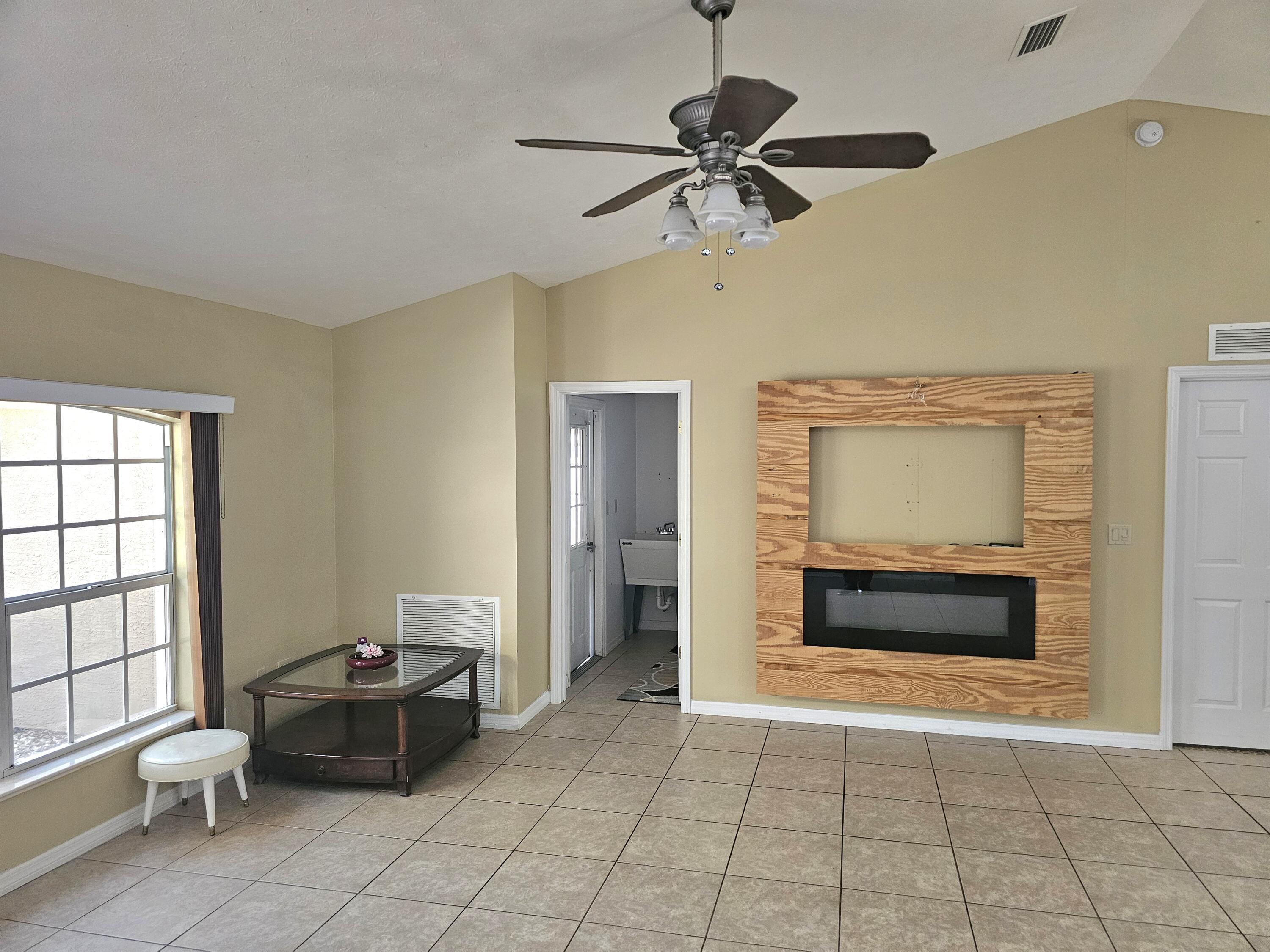 1514 Summer Road Lake Placid, FL 33852 - Photo 36 of 52 20251202_140336