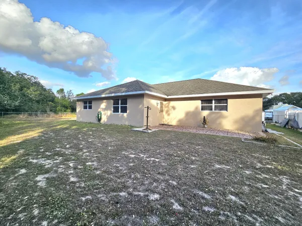 $379,000 | 1514 Summer Road, Lake Placid, FL 33852