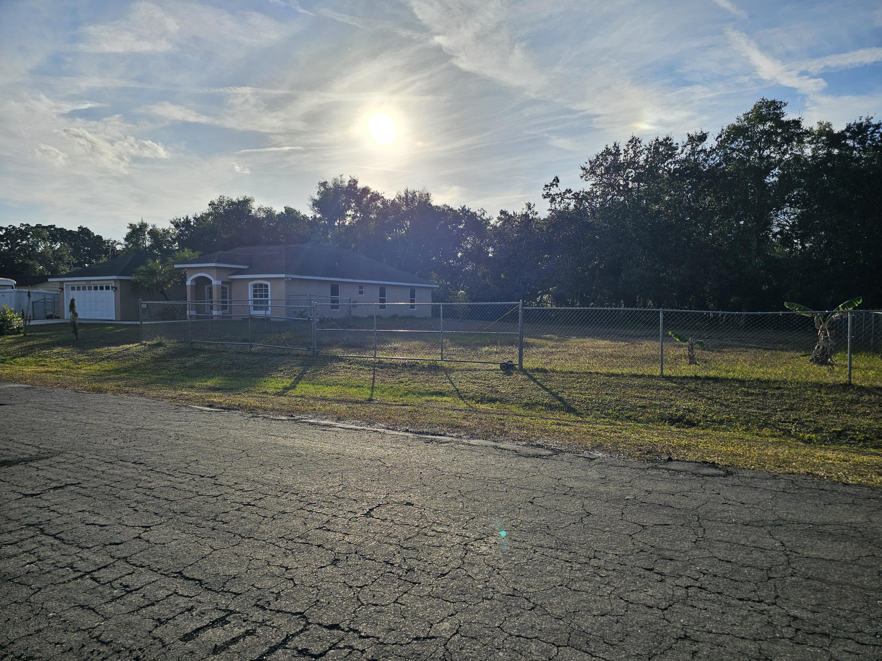 1514 Summer Road Lake Placid, FL 33852 - Photo 10 of 52 20251202_160230