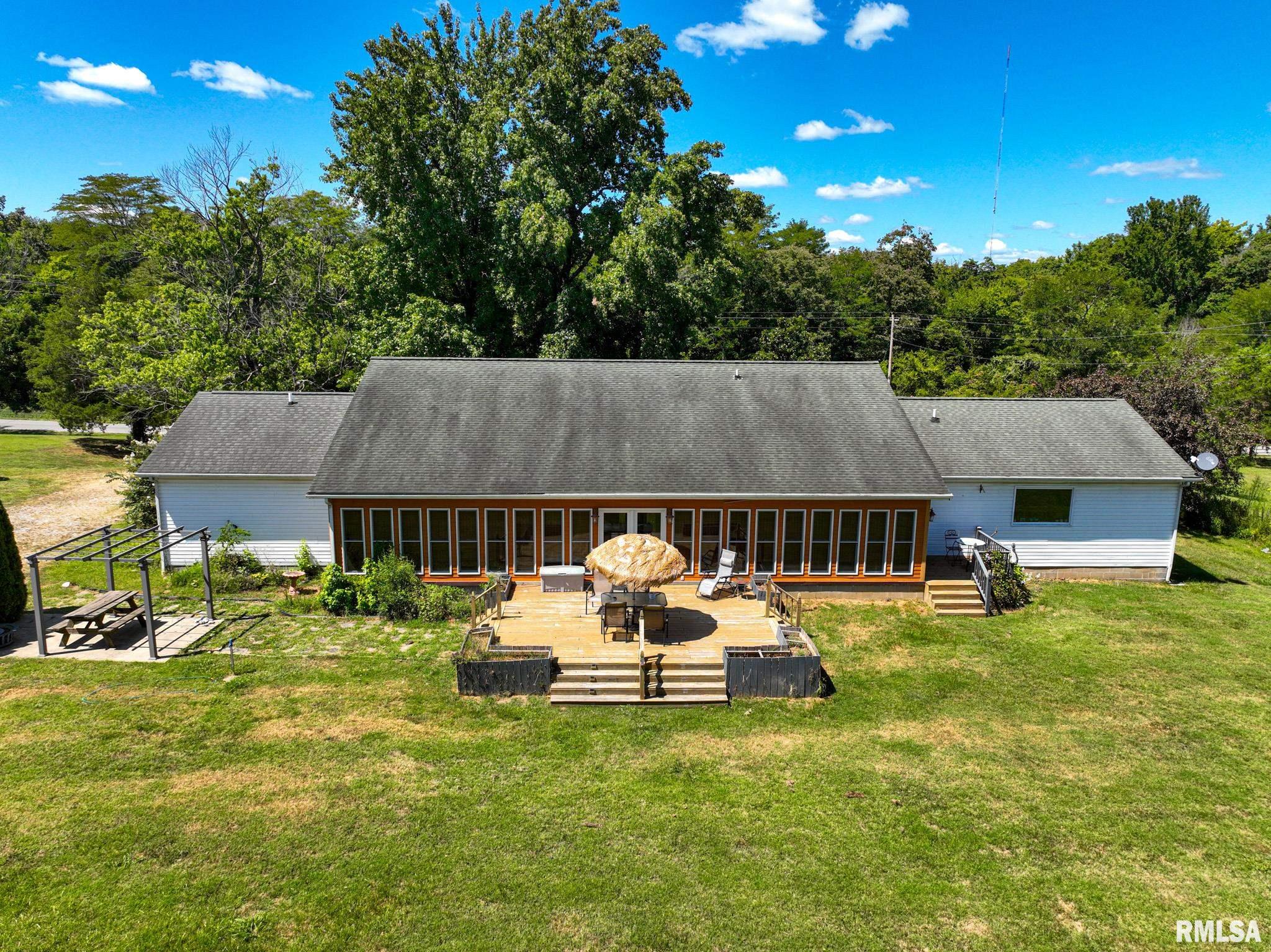 575 Wildcat Bluff Road Vienna, IL 62995 - Photo 32 of 60