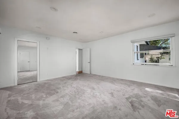 $5,995 | 157 South Elm Drive, Beverly Hills, CA 90212