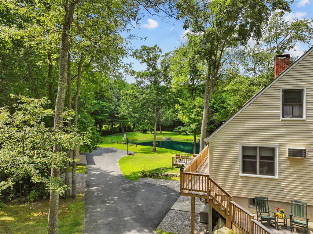 167 Howard Hill Road Foster, RI 02825 - Photo 3 of 43