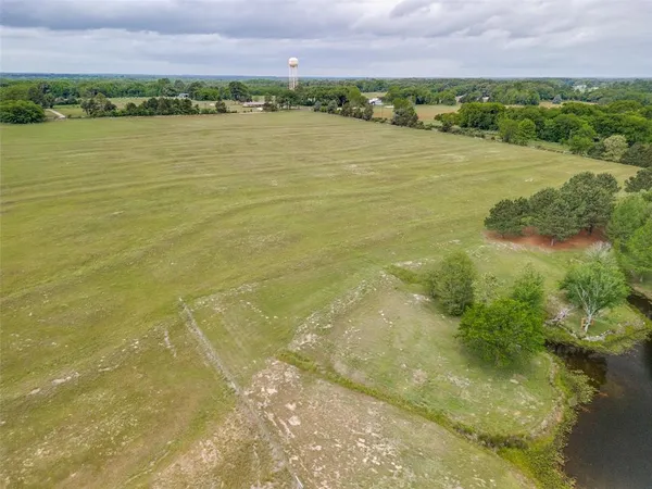 $995,000 | 1688 County Road 3118, Quitman, TX 75783