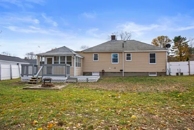 $585,000 | 7 Hall Court, Portsmouth, NH 03801