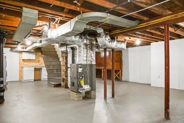 $585,000 | 7 Hall Court, Portsmouth, NH 03801