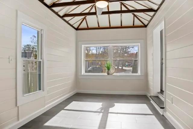 $575,000 | 7 Hall Court, Portsmouth, NH 03801