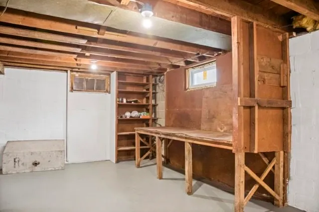 $585,000 | 7 Hall Court, Portsmouth, NH 03801