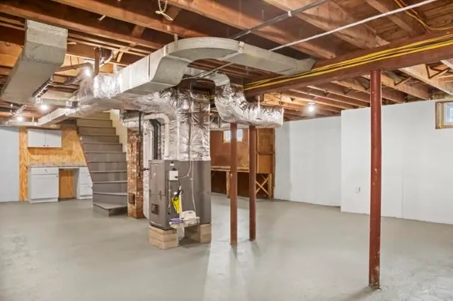 $585,000 | 7 Hall Court, Portsmouth, NH 03801