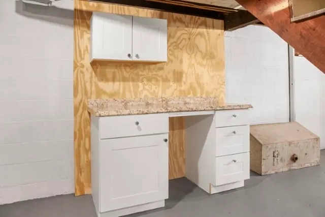 $585,000 | 7 Hall Court, Portsmouth, NH 03801