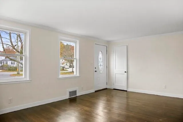 $585,000 | 7 Hall Court, Portsmouth, NH 03801