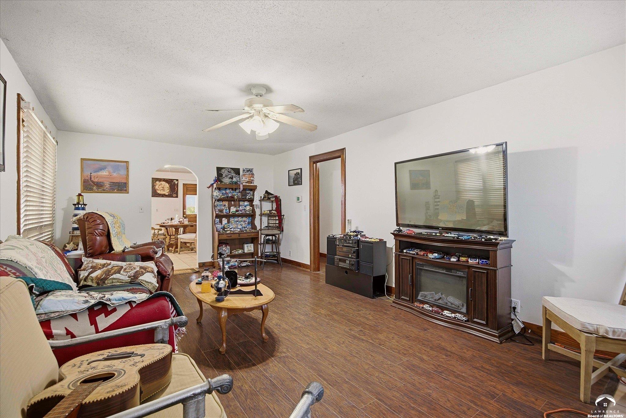 1945 North 900 Road Eudora, KS 66025 - Photo 20 of 32 Gallery Image 20
