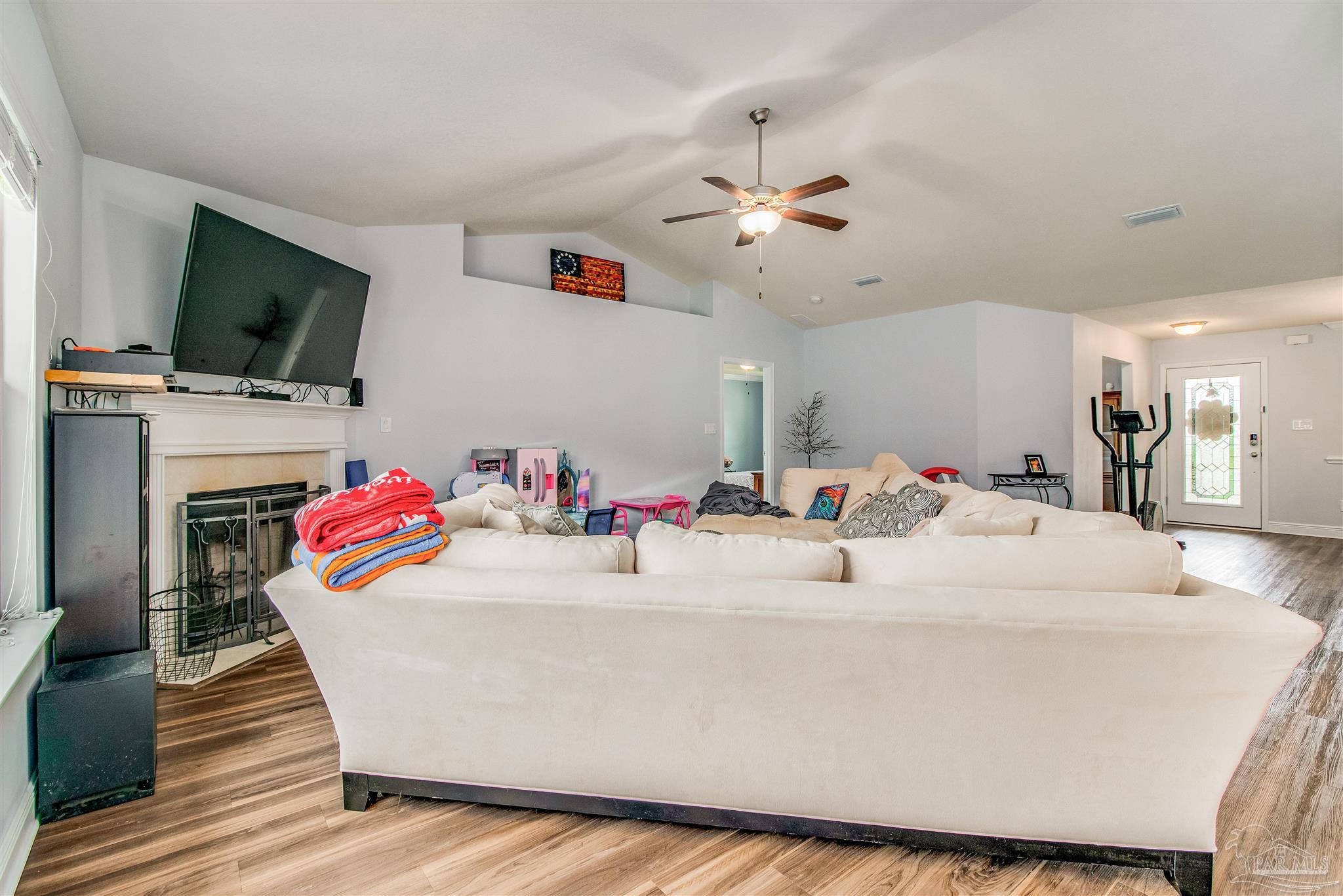 1444 Promenade Loop Cantonment, FL 32533 - Photo 15 of 42