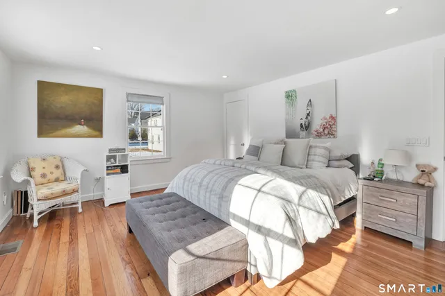 $6,000 | 70 Cranbury Road, Norwalk, CT 06851