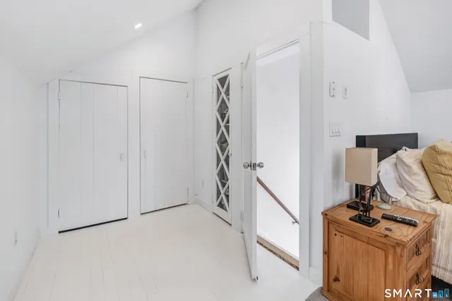 $6,000 | 70 Cranbury Road, Norwalk, CT 06851