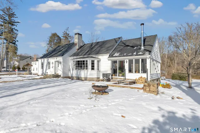 $6,000 | 70 Cranbury Road, Norwalk, CT 06851