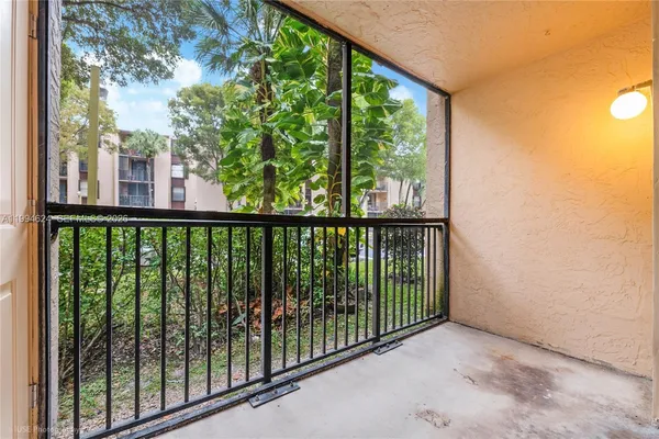 $1,800 | 14311 North Kendall Drive, Unit 101A, Miami, FL 33186