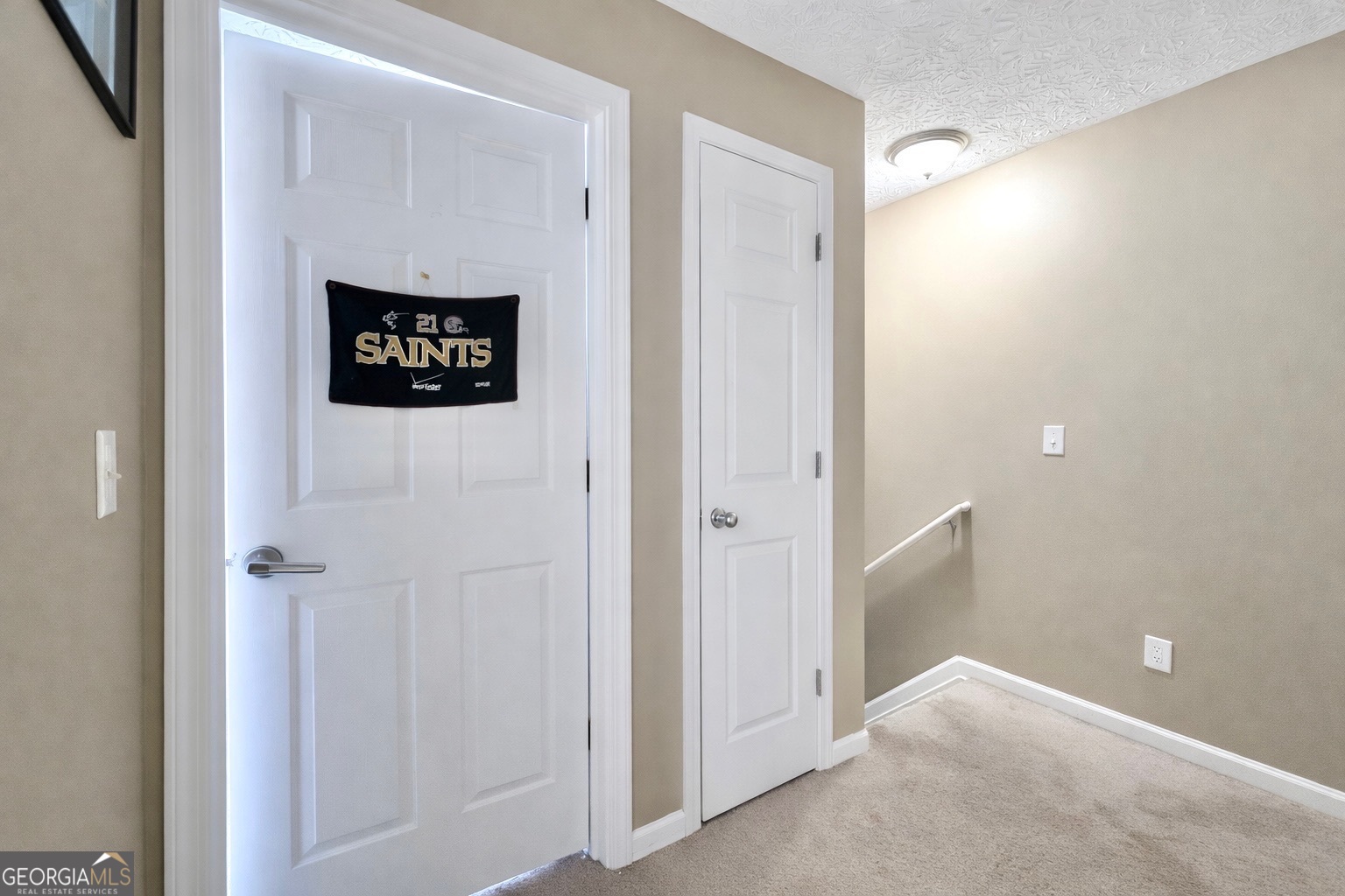 6198 Shoals Loop Union City, GA 30291 - Photo 18 of 21 a view of a hallway