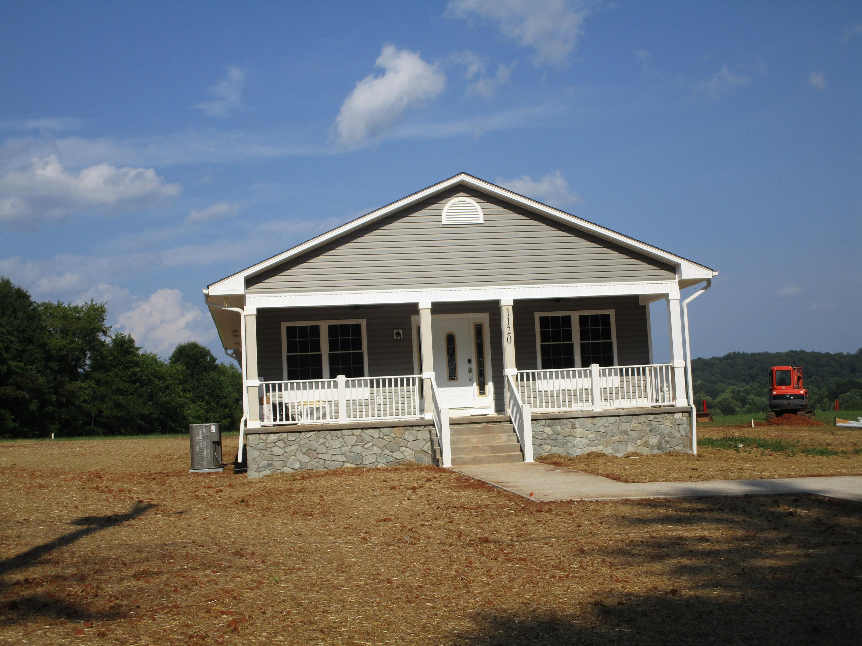 1120 Oak Level Road Stanleytown, VA 24168 - Photo 20 of 24 Front of House