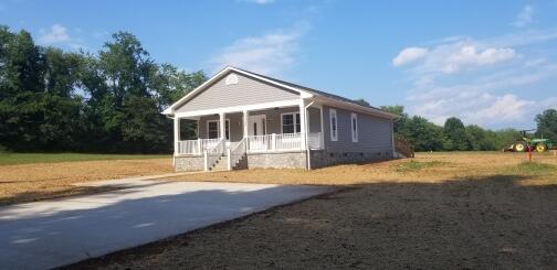 1120 Oak Level Road Stanleytown, VA 24168 - Photo 22 of 24 Front of House