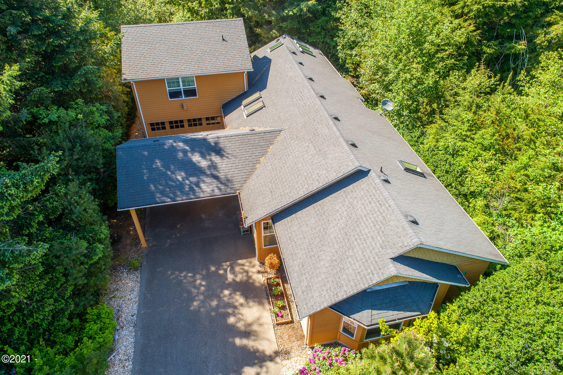 1135 Southwest Morning Depoe Bay, OR 97341 - Photo 2 of 46 DJI_0290-HDR-RMLS