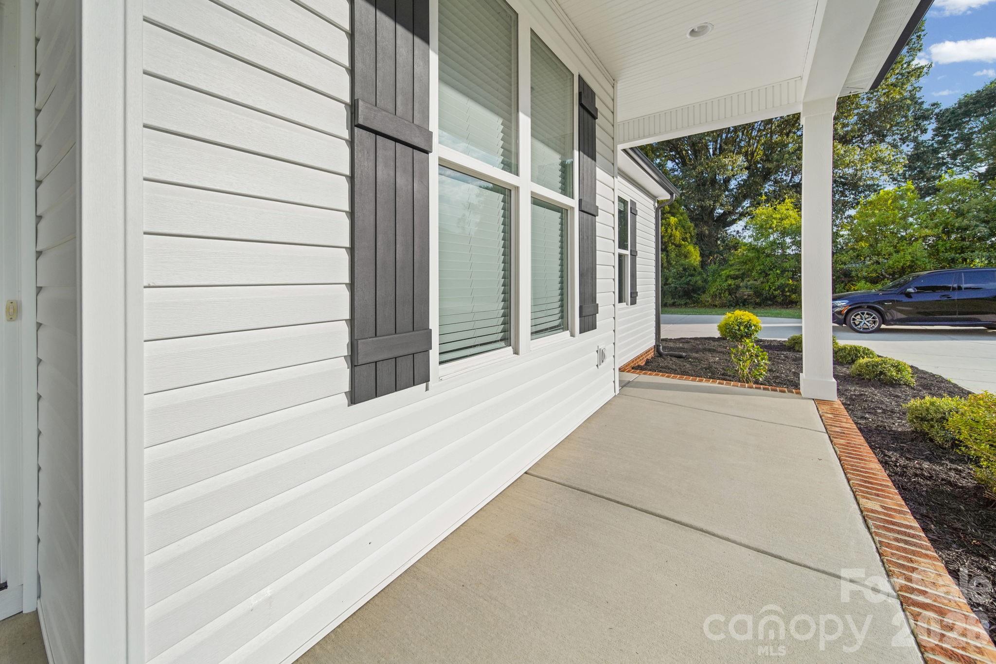 3404 Lincoln Road York, SC 29745 - Photo 4 of 46 Gallery Image 4