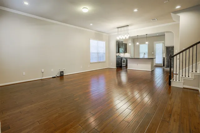 $2,650 | 13512 Hymeadow Circle, Austin, TX 78717