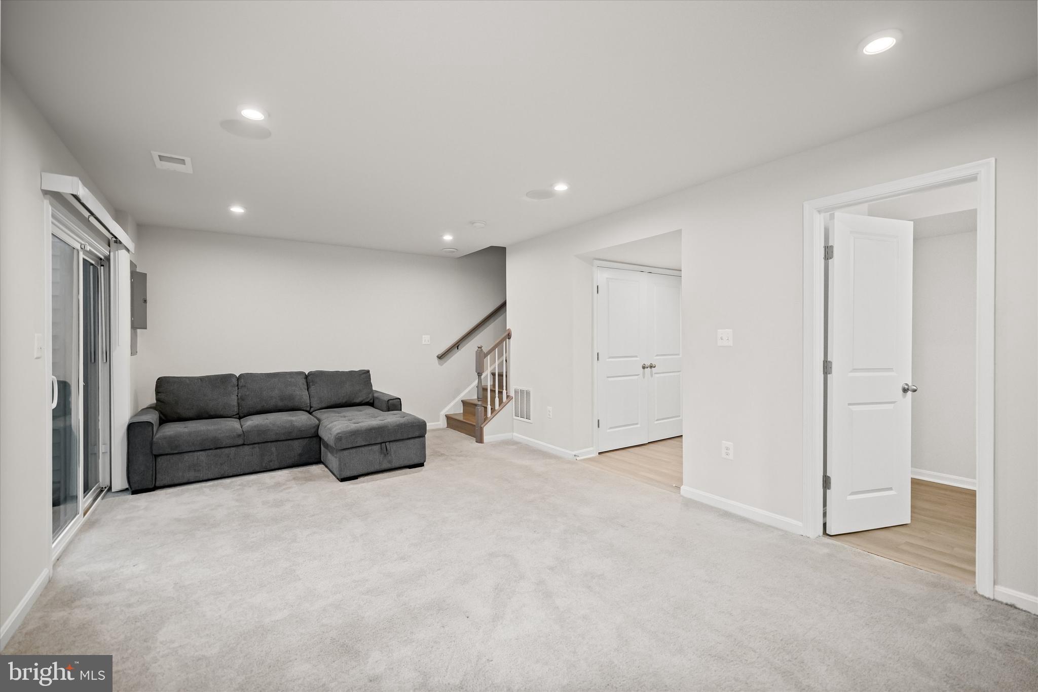 18218 Summit Pointe Drive Triangle, VA 22172 - Photo 29 of 40