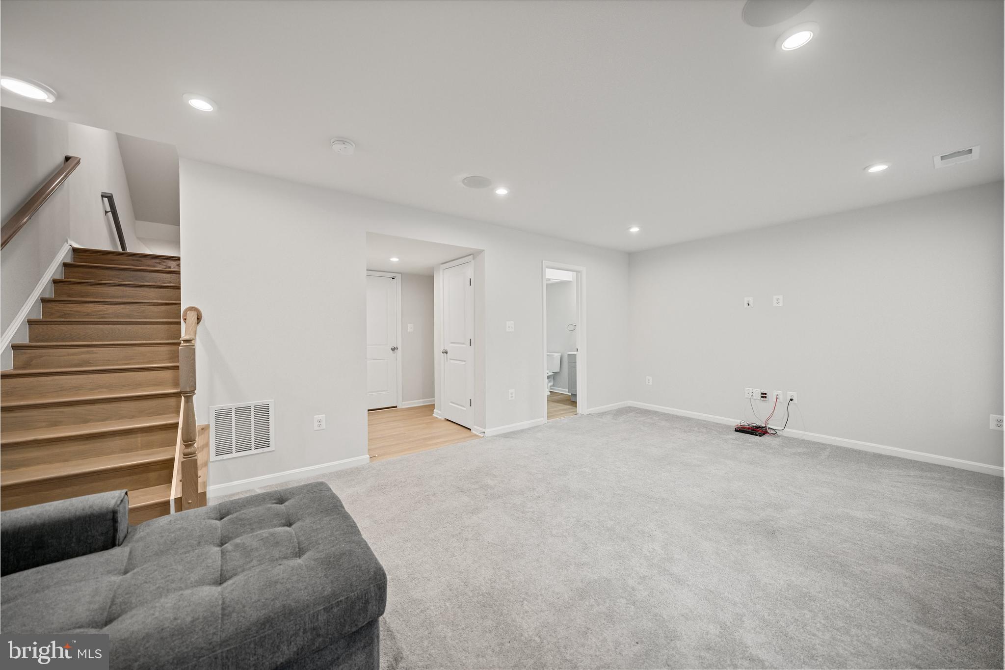 18218 Summit Pointe Drive Triangle, VA 22172 - Photo 31 of 40