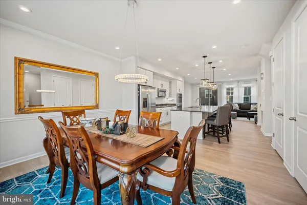 $545,000 | 18218 Summit Pointe Drive, Triangle, VA 22172