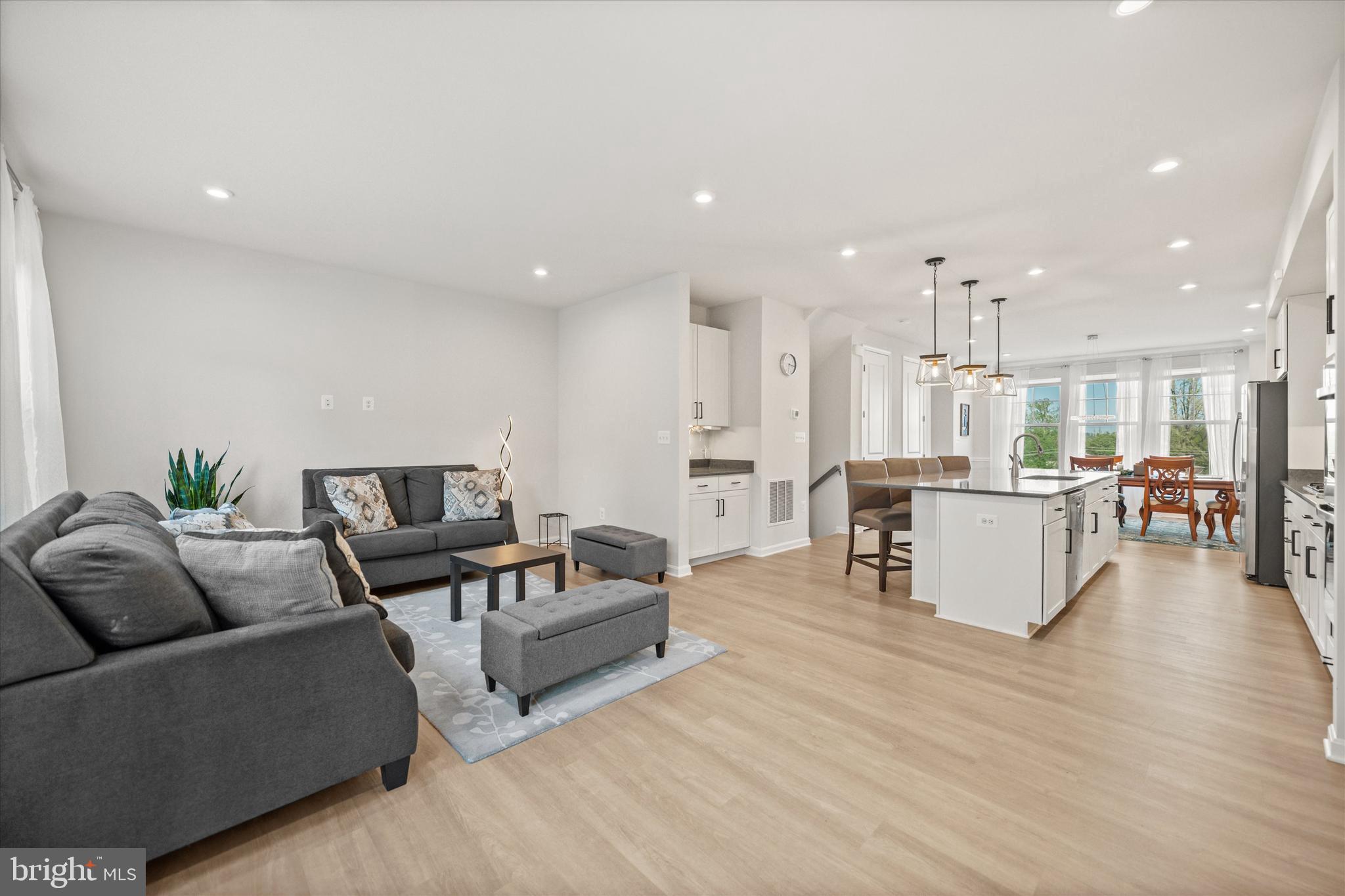 18218 Summit Pointe Drive Triangle, VA 22172 - Photo 10 of 40